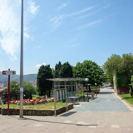 Mallona Turistico Apartman Bilbao